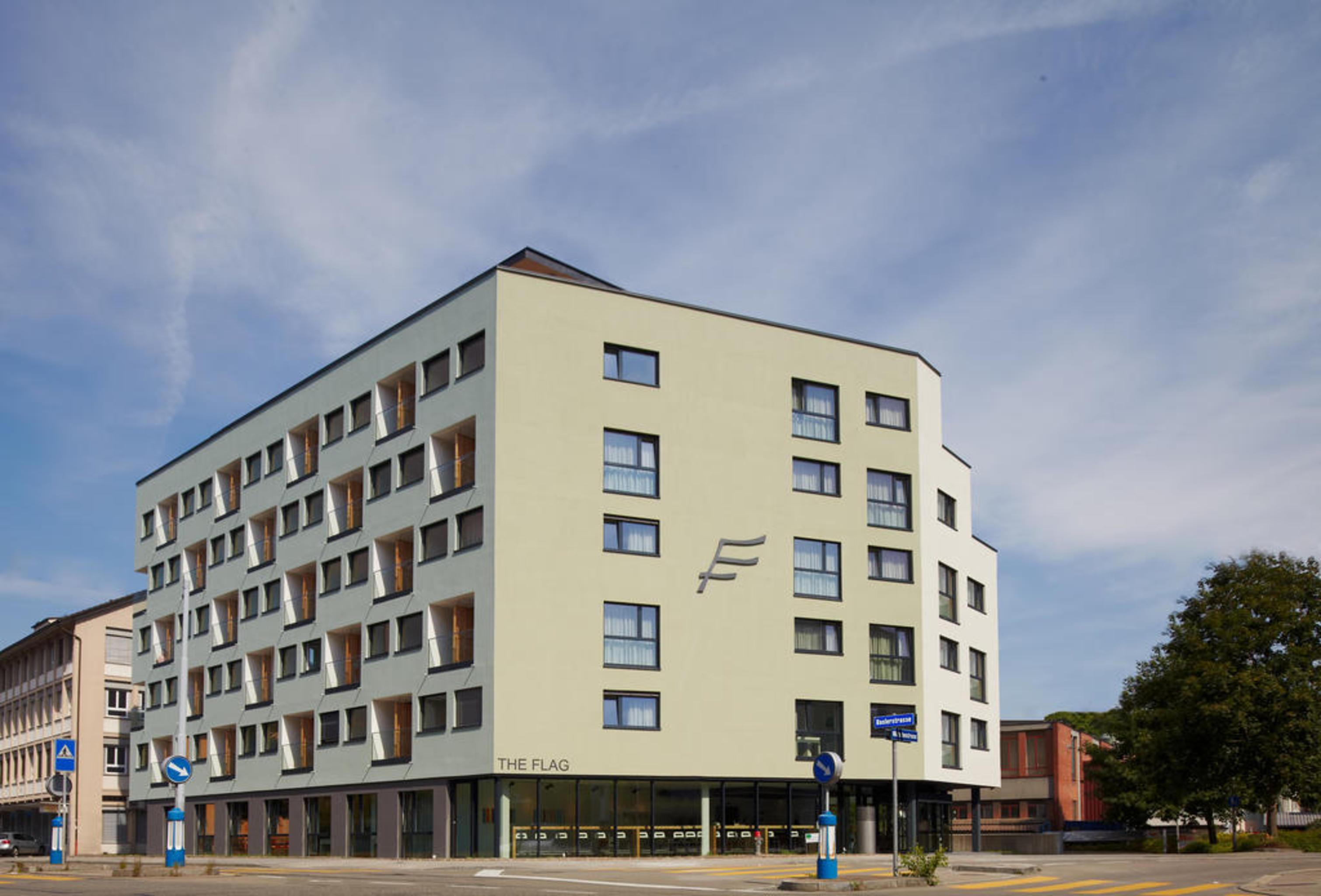 The Flag Zuerich Hotel Exterior photo